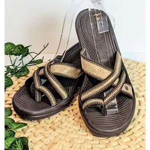 SKECHERS BROWN WEDGE HEEL 2.5" SLIP ON SANDAL SIZE 9 COMFORT SHOE